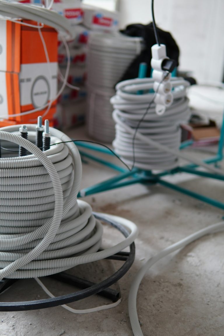 Обслуживание электрических подстанций и диагностика электросетей