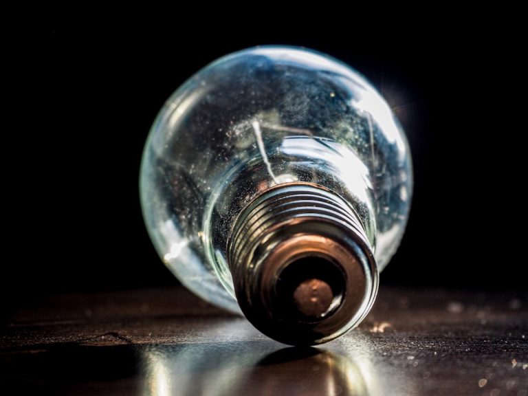 Электромонтажные услуги в Москве